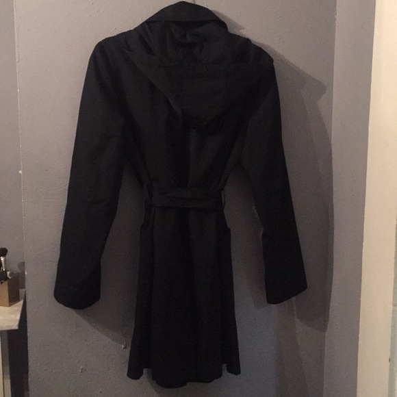 Michael Kors Chic Rain Trench - Picture 2 of 2